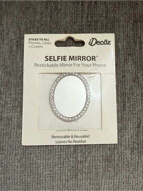 Silver Selfie Mirror - Oval Restickable Phone Mirror